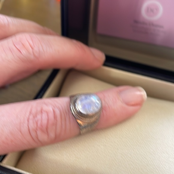 Sundance Moonstone sterling silver ring size 7 - Picture 3 of 4